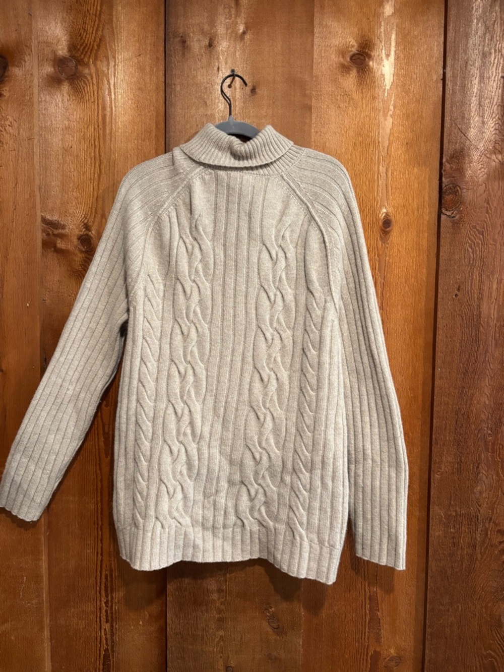 Banana Republic Wool Cable Knit Turtleneck Oversized Sweater Oatmeal Large - Picture 3 of 6